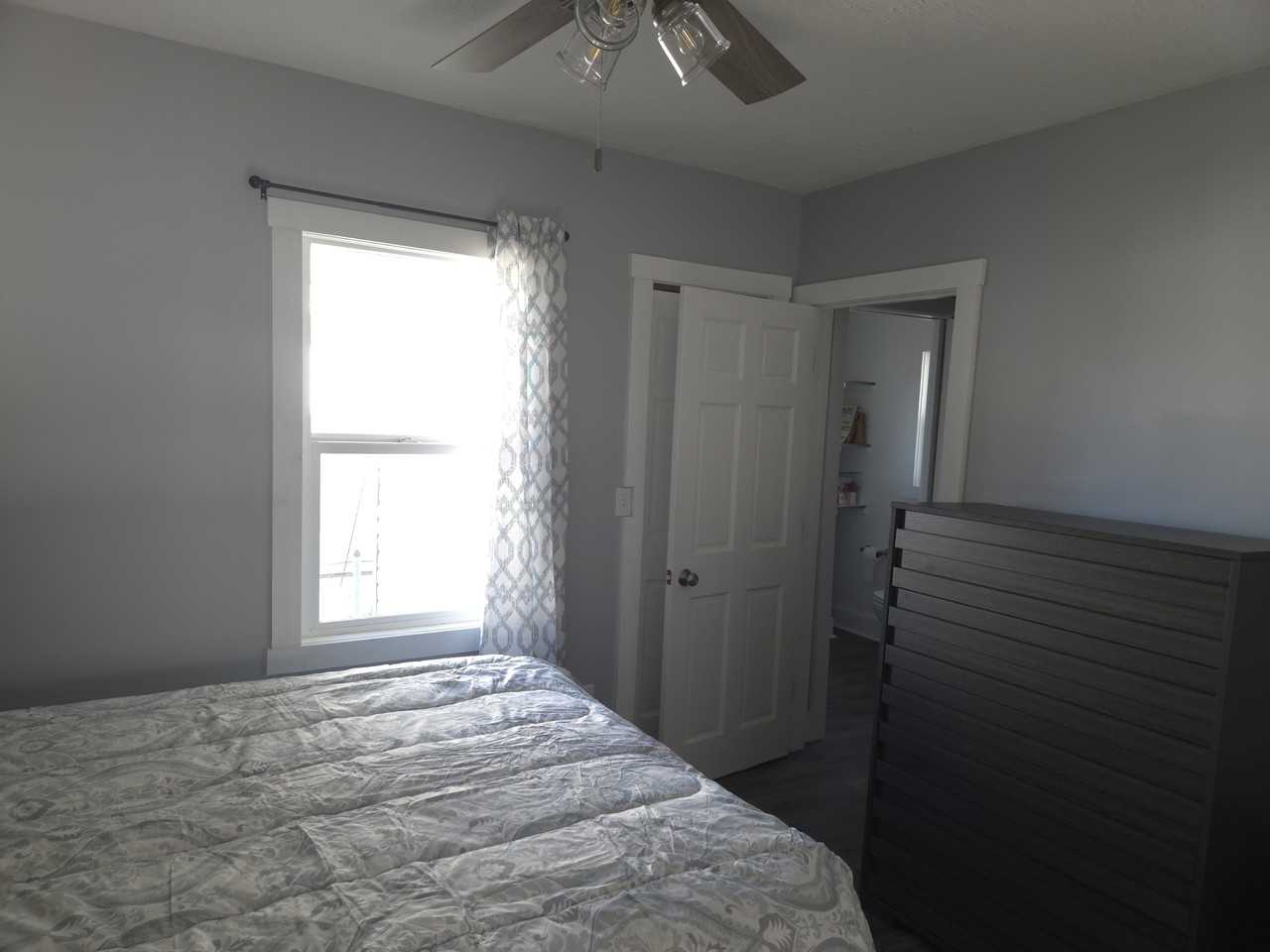 1109 S Calumet St #1 - Photo 6 of 14