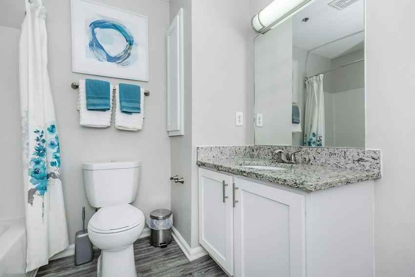 132 Wood Lake Dr - Photo 3 of 17