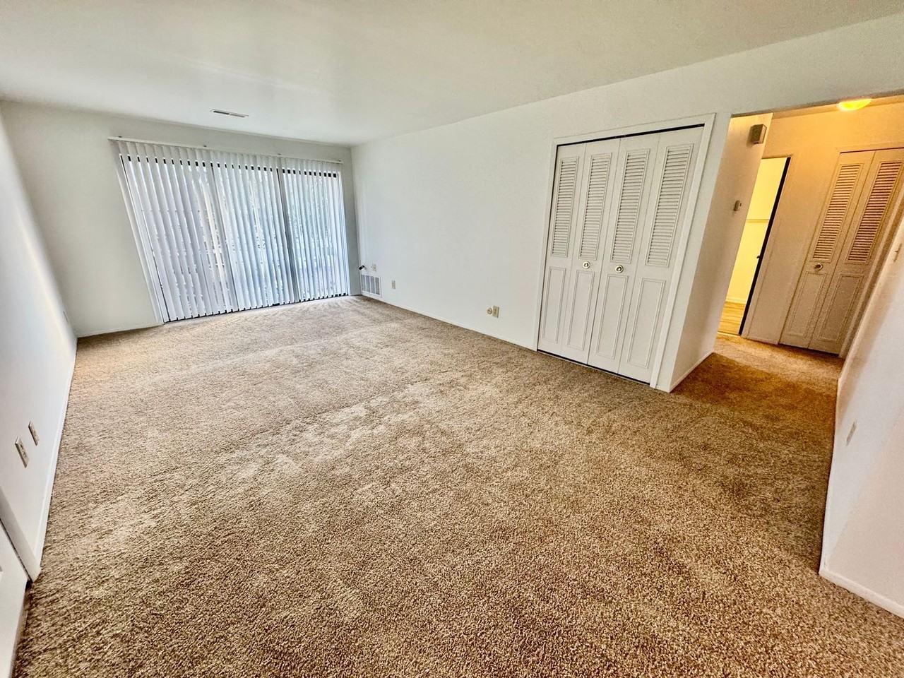 609 Flint Rd. - Photo 4 of 30