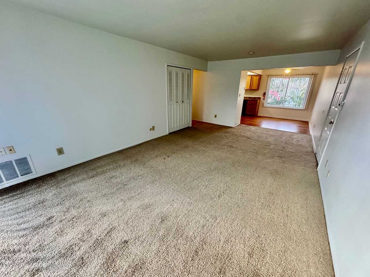 609 Flint Rd. - Photo 6 of 30