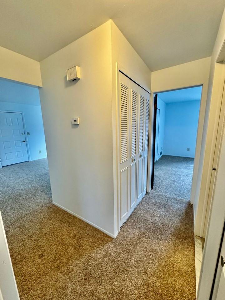 609 Flint Rd. - Photo 7 of 30