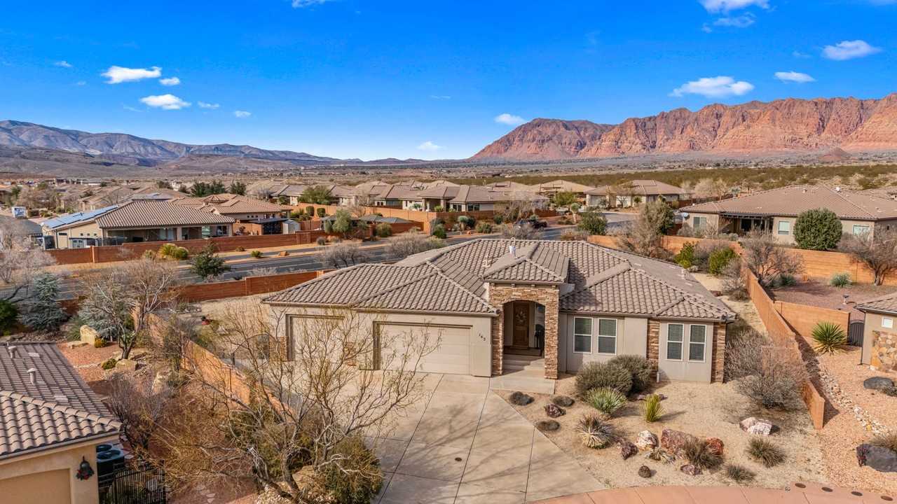 143 N Cortez Trl - Photo 3 of 49