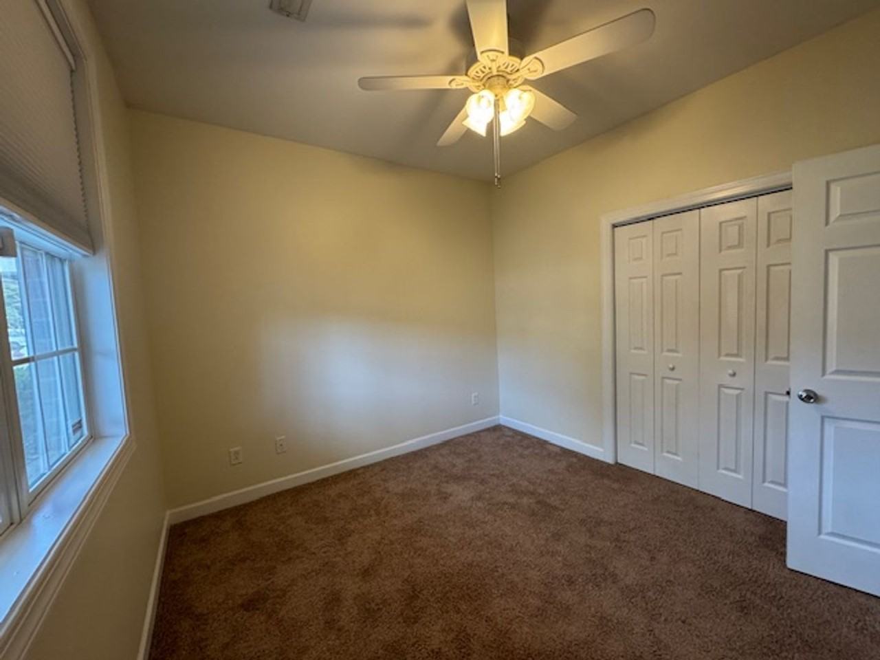 5326 Christian Dr - Photo 3 of 17