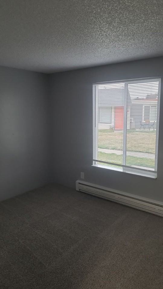 Central Park Apartments - Photo 7 of 41