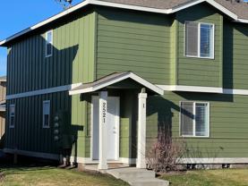 2521 NW Cedar Ave - Photo 1 of 1