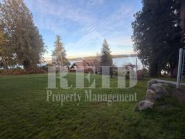 featured image of 8876 Utah St Ne