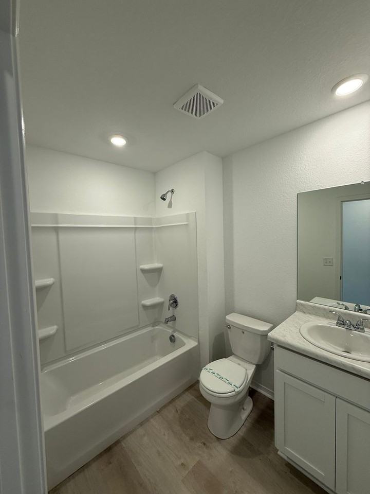 8105 Donna Dr - Photo 7 of 8