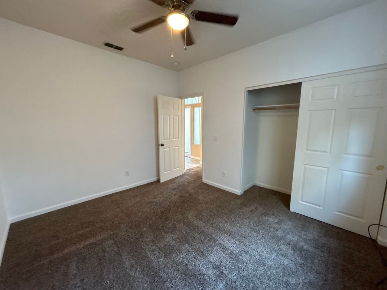 543 Chandler Ct - Photo 6 of 19