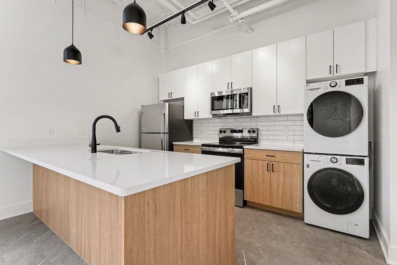 Clipper Lofts - Photo 7 of 49