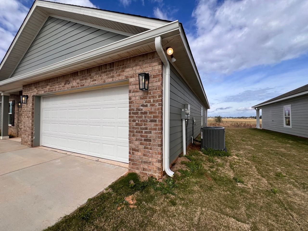 21521 21521 Tawny Loop - Photo 3 of 23