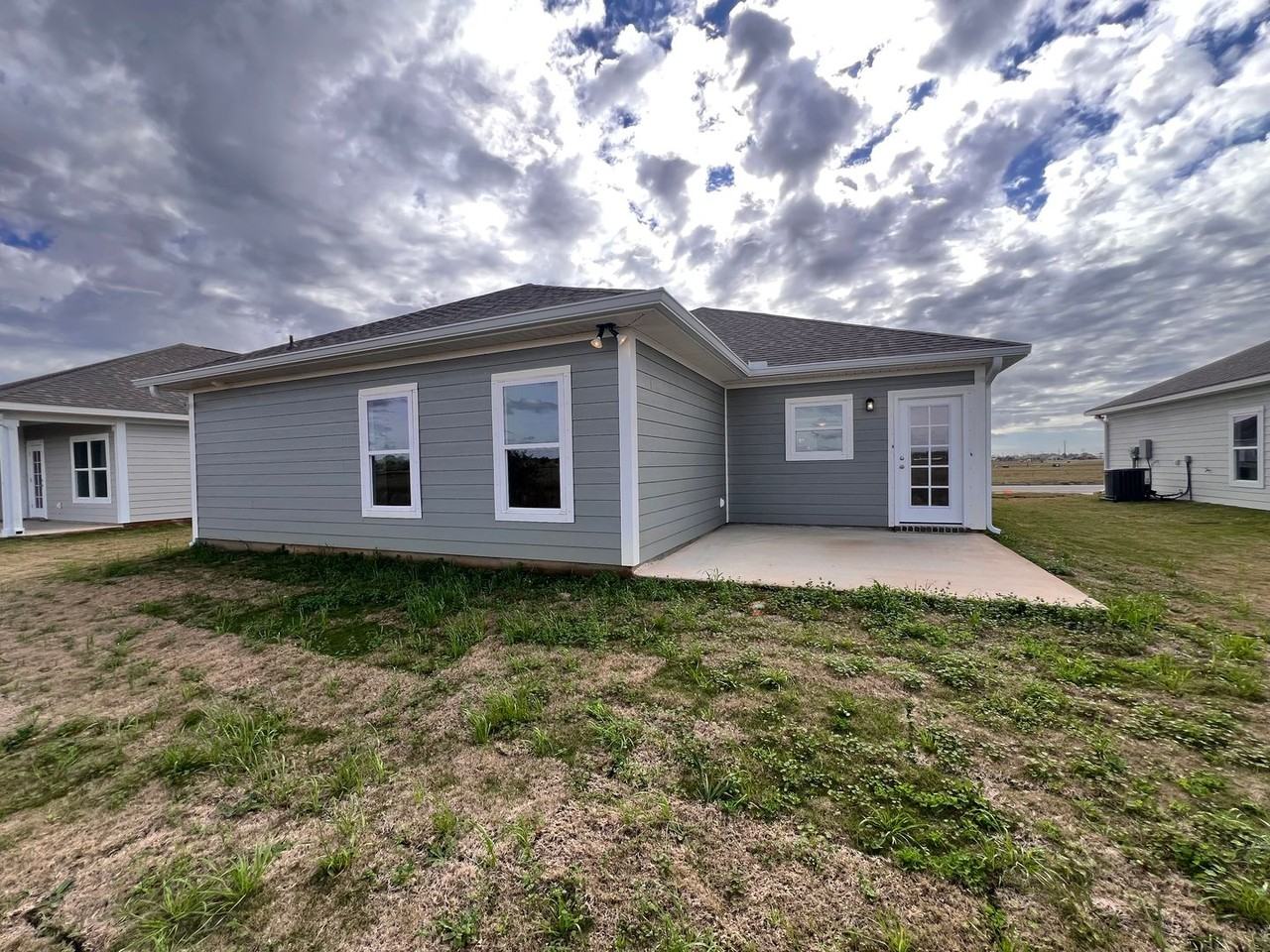 21521 21521 Tawny Loop - Photo 4 of 23