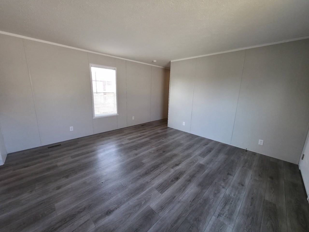 1404 W Commodore Blvd #173 - Photo 7 of 26