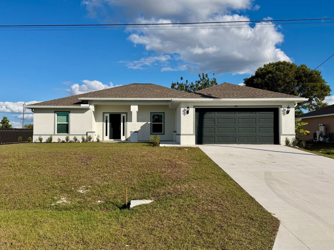 1815 Nw 2nd Pl - Photo 2 of 32