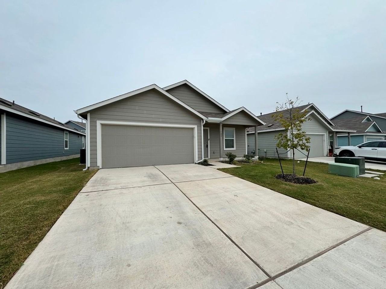 109 Little Sparklers Loop - Photo 2 of 43