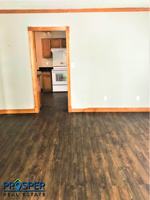 featured image of 407 East St