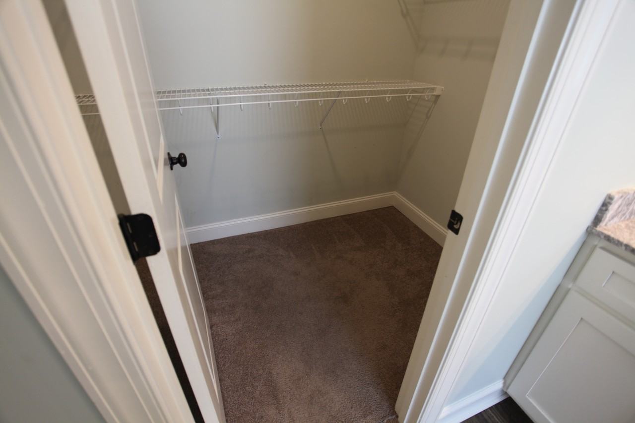 1111 Runningvine Ln - Photo 7 of 13