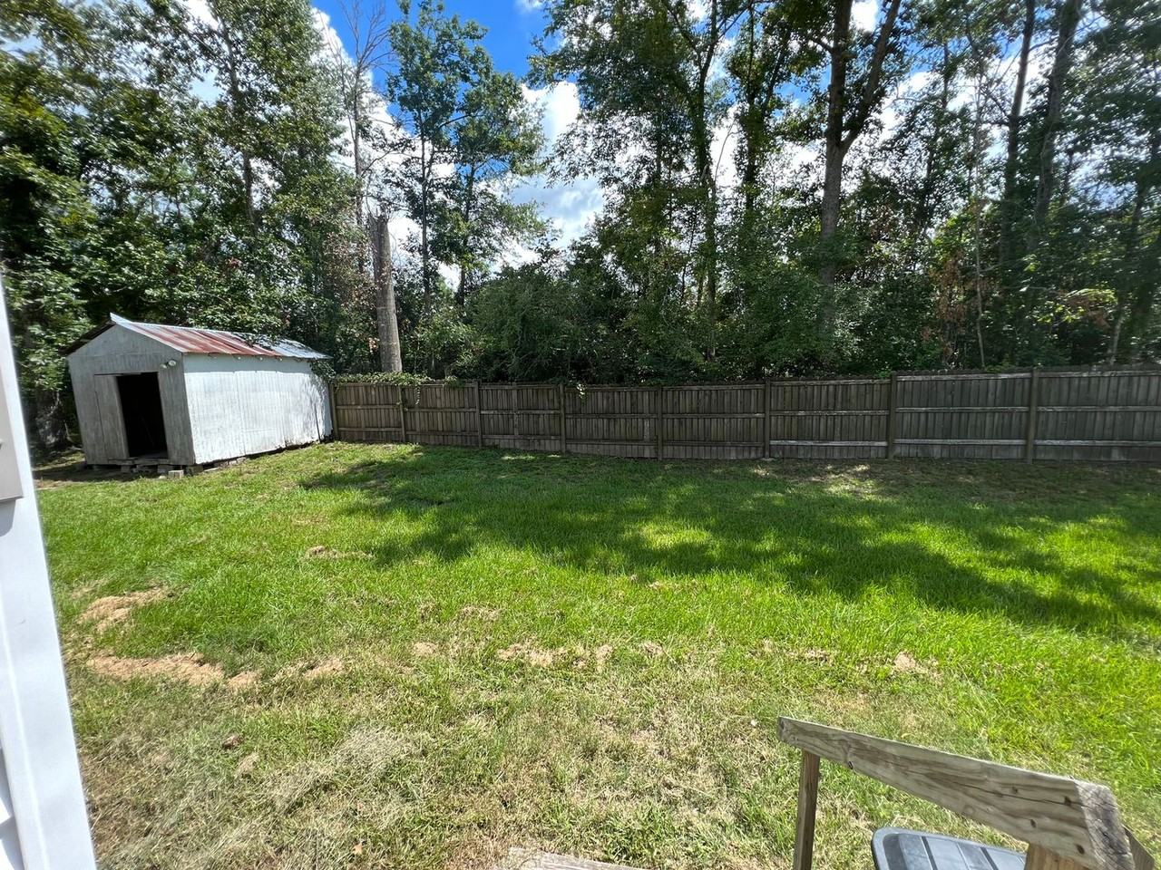 267 Sallengs Rd - Photo 4 of 11