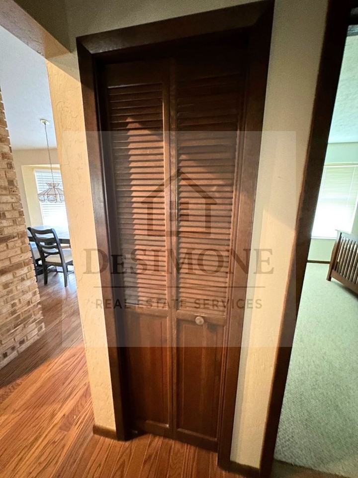 4530 Sw 46th St - Photo 5 of 22