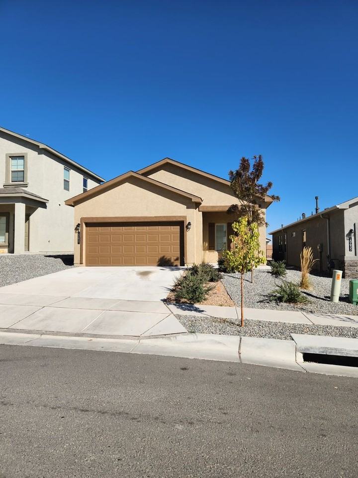 10637 Aspiration Ln Sw - Photo 2 of 22