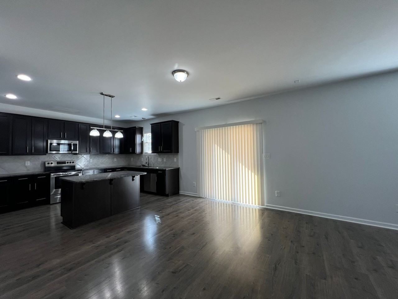 242 Magwood Dr - Photo 6 of 19