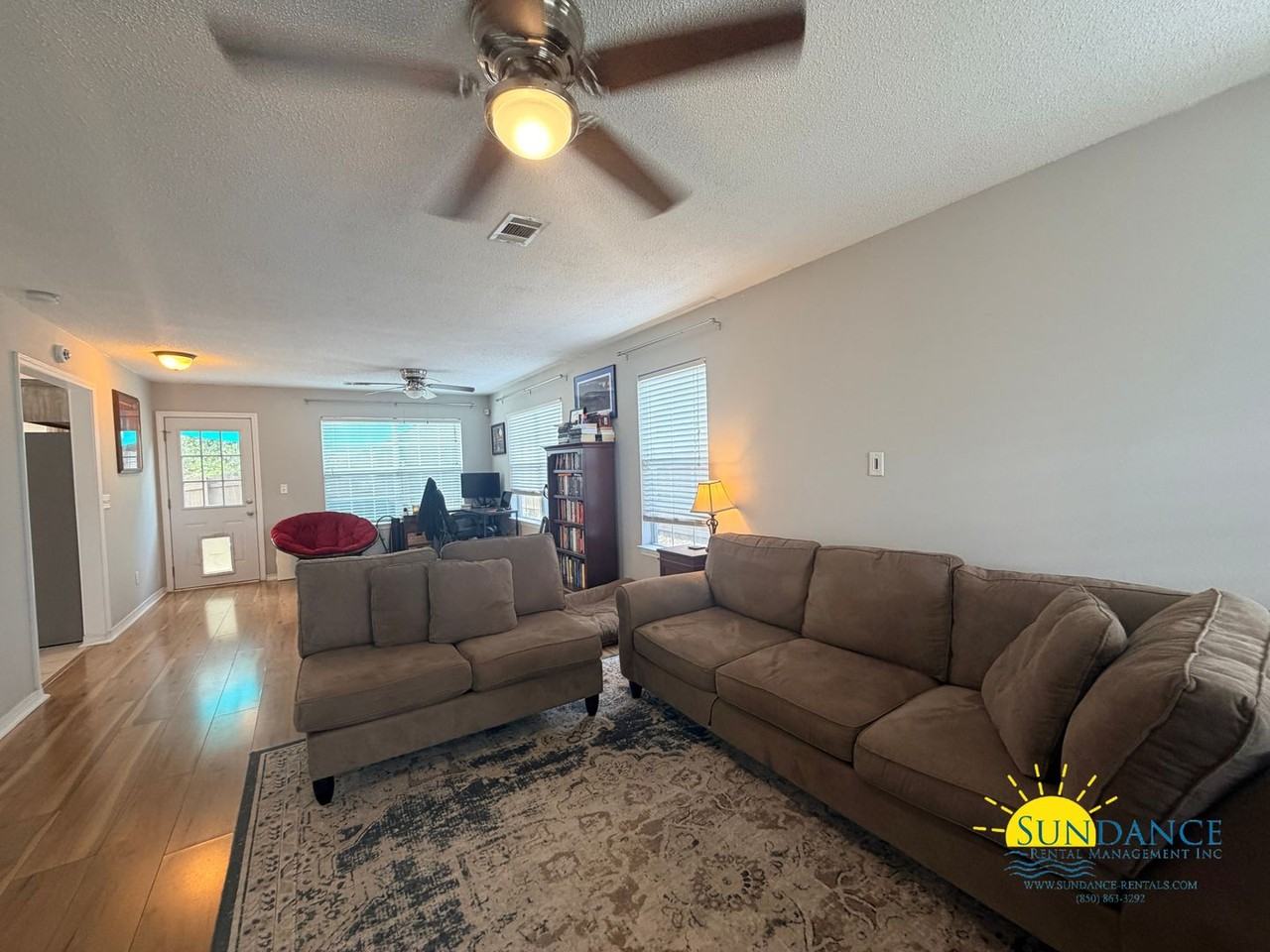 801 Wilks St - Photo 3 of 24