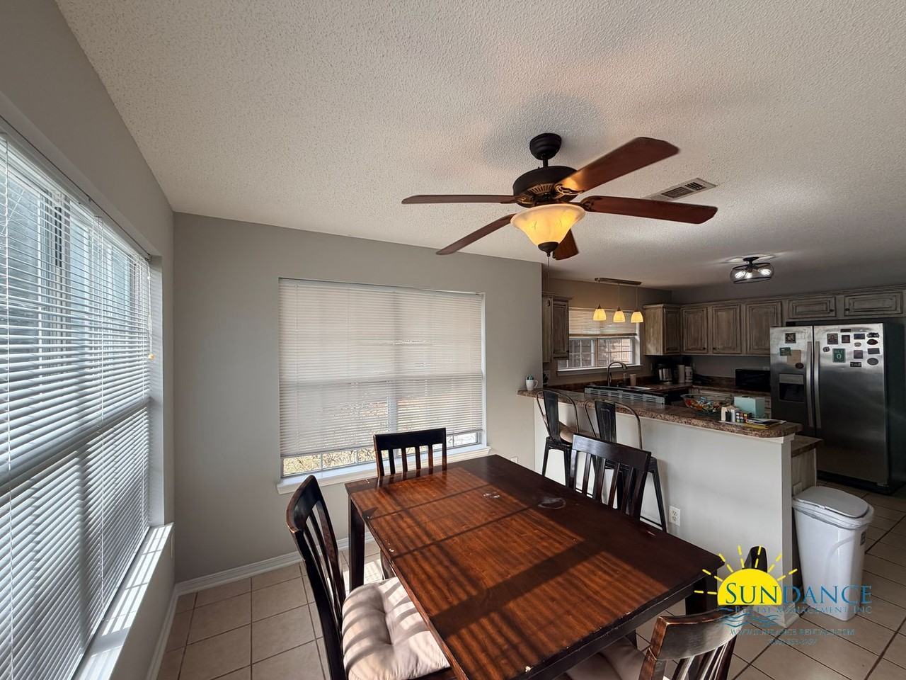 801 Wilks St - Photo 7 of 24