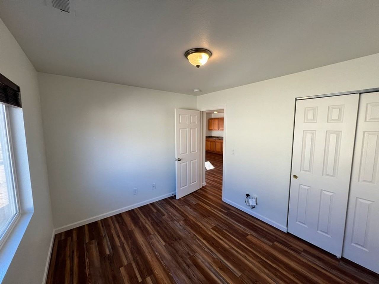 1185 Capitol Hill Ave - Photo 7 of 12