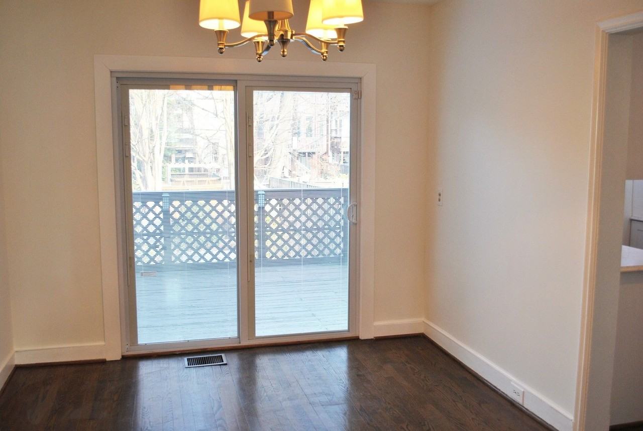 3523 S St Nw - Photo 5 of 50