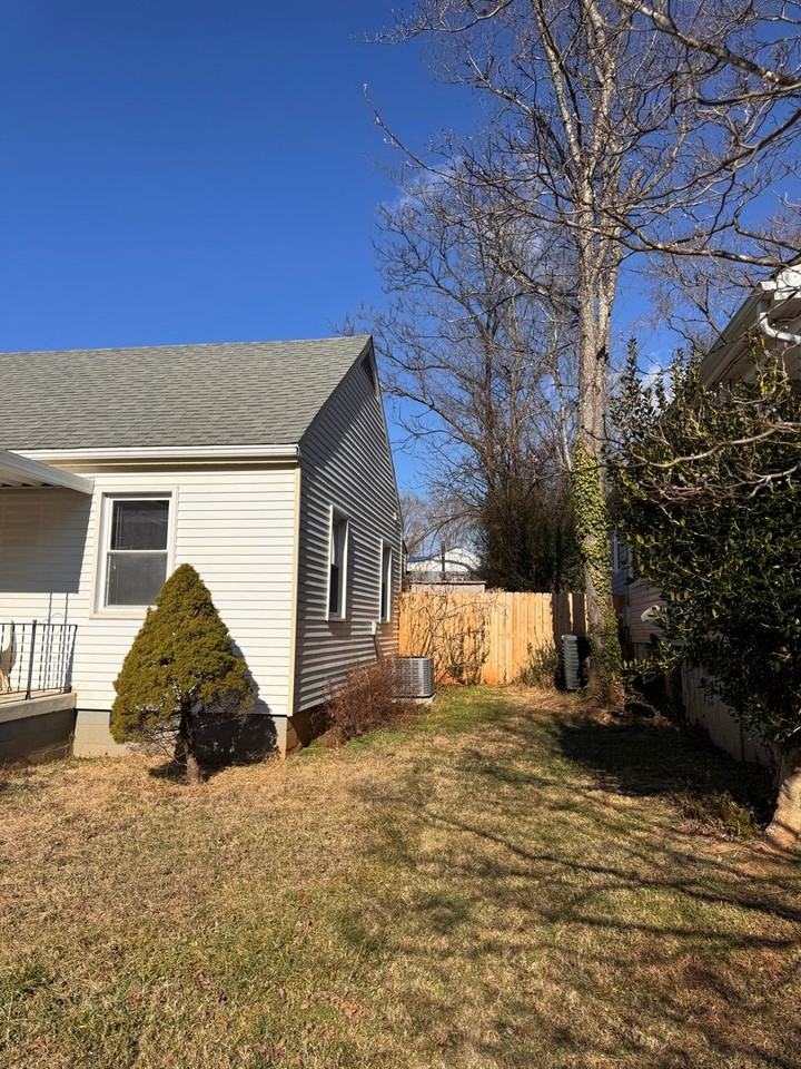 4929 Windsor Ave - Photo 3 of 35