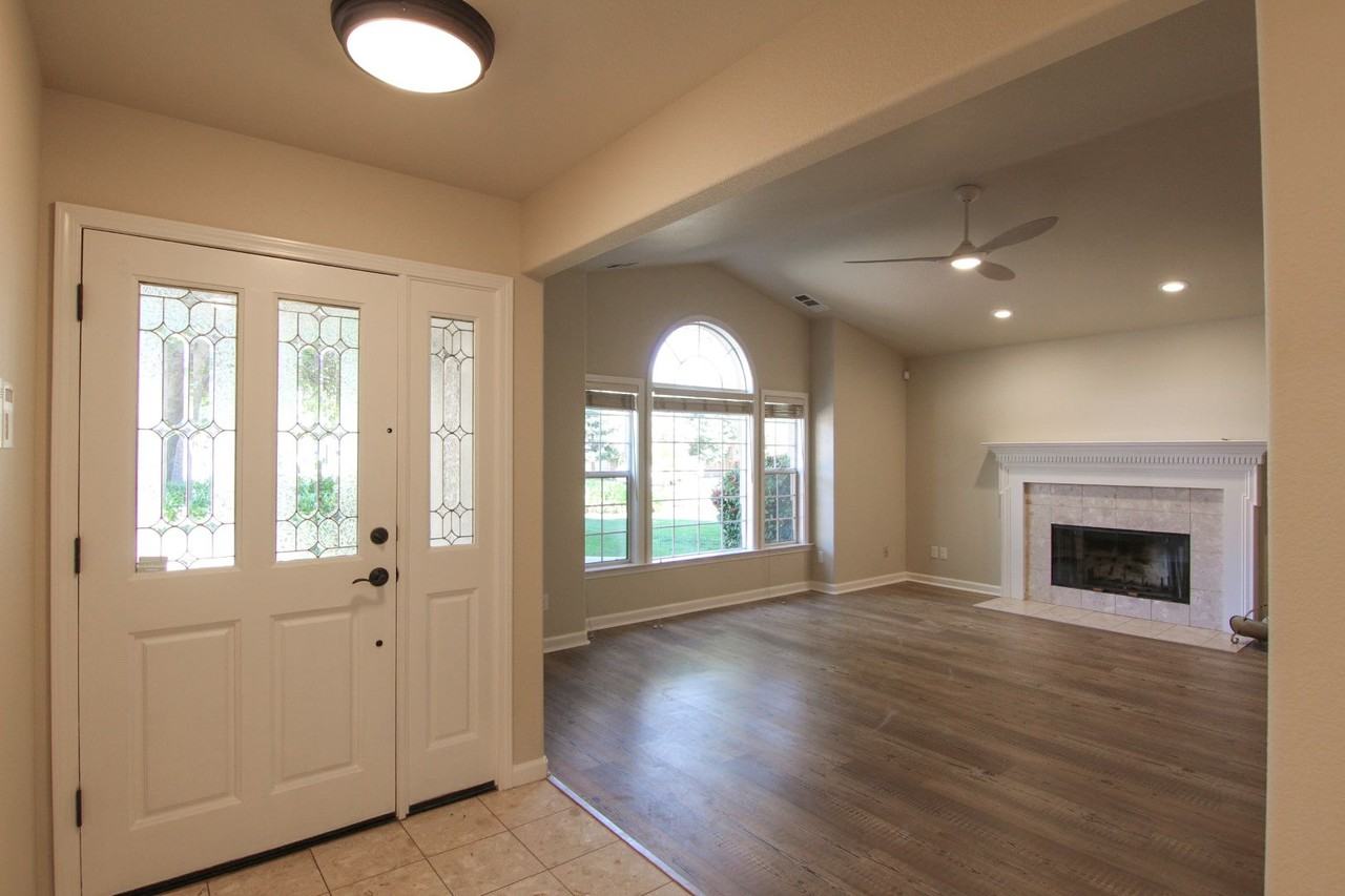 4146 Windwood Dr - Photo 7 of 30