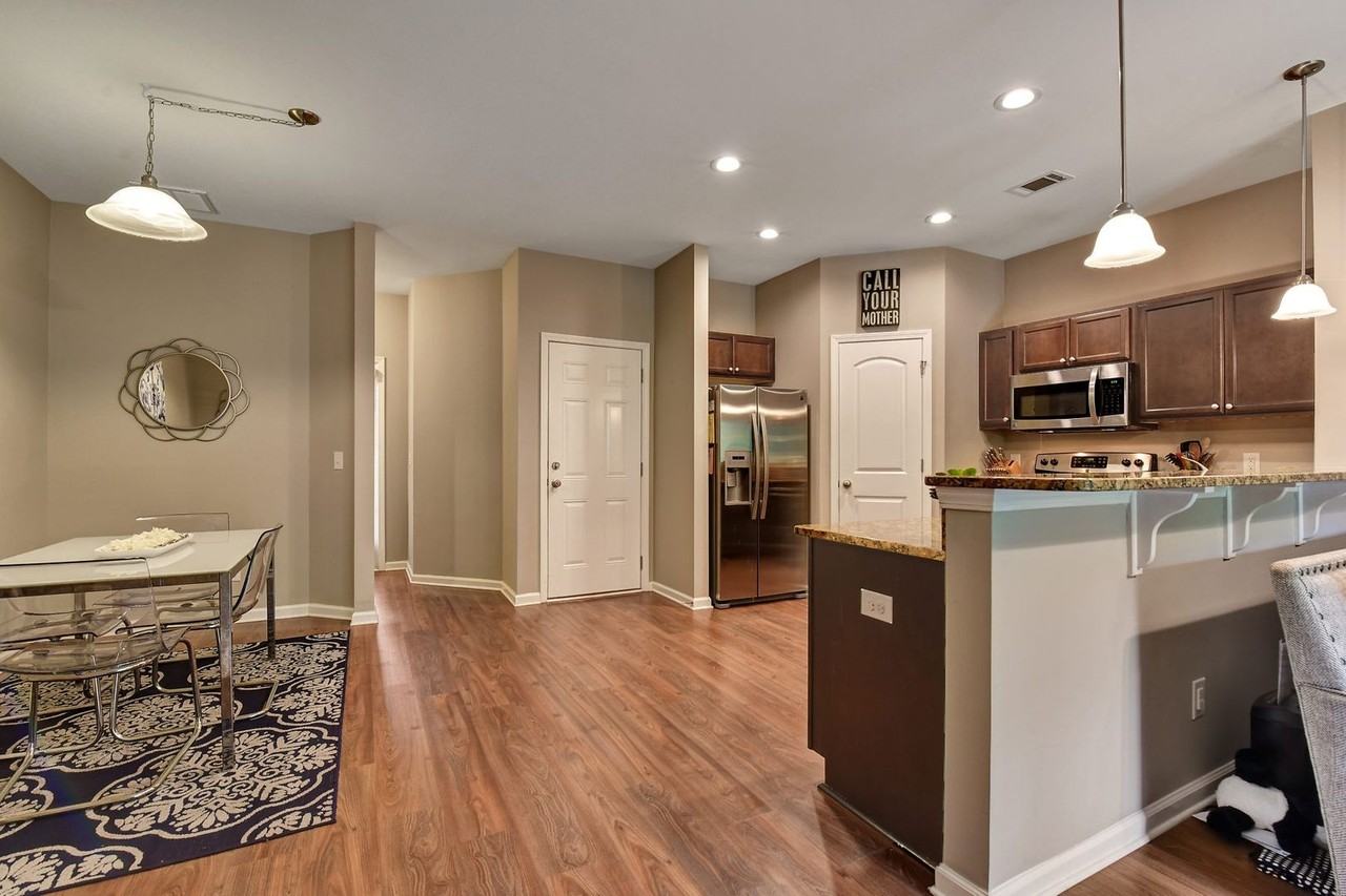 380 Cantle Dr - Photo 6 of 23