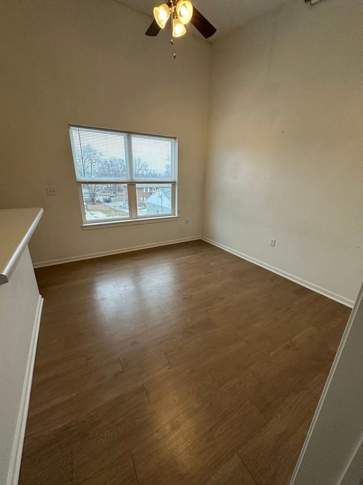 404 404 Jefferson St - 404 Jefferson St. #M - Photo 3 of 6