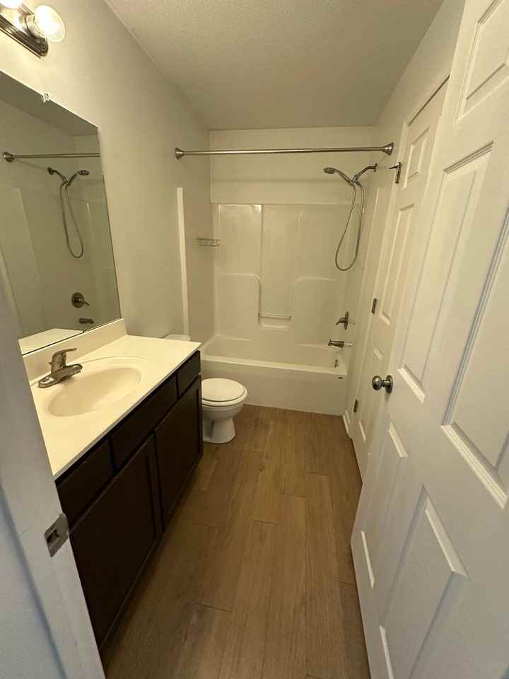 404 404 Jefferson St - 404 Jefferson St. #M - Photo 5 of 6