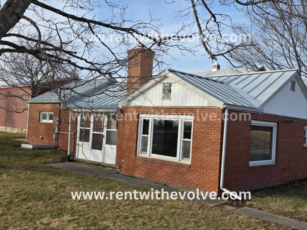 1854 W State Road 28 - Photo 2 of 10