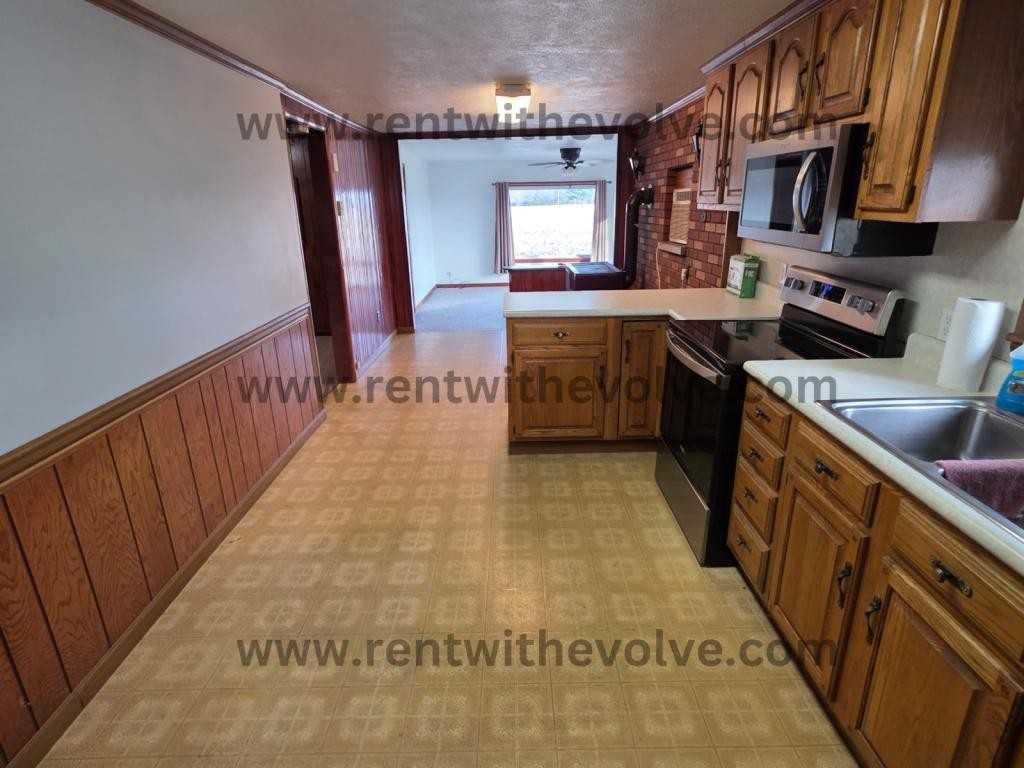 1854 W State Road 28 - Photo 6 of 10