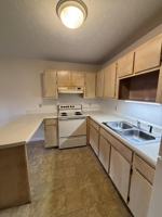 featured image of 801 E Main St