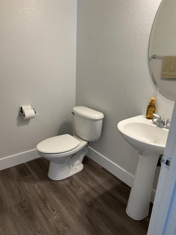 5017 Ivy Creek Ct - Photo 6 of 47