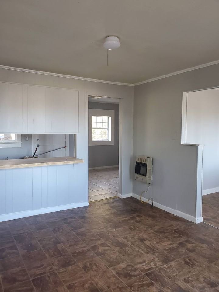 206 Savannah Ave - Photo 7 of 12