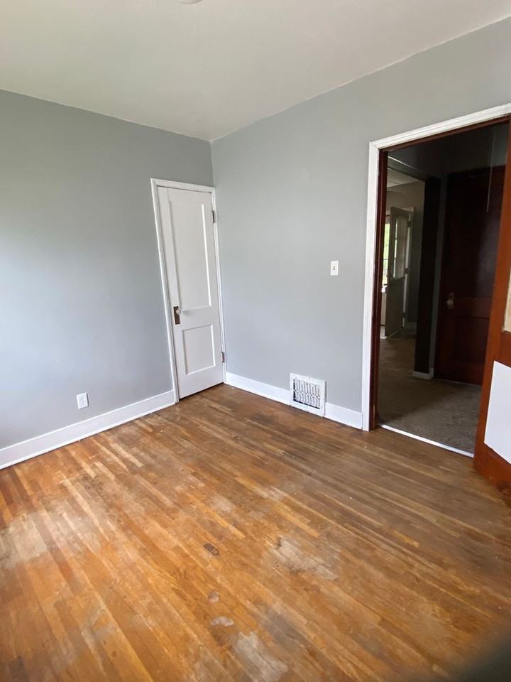 624 Dundee Ave - Photo 5 of 6