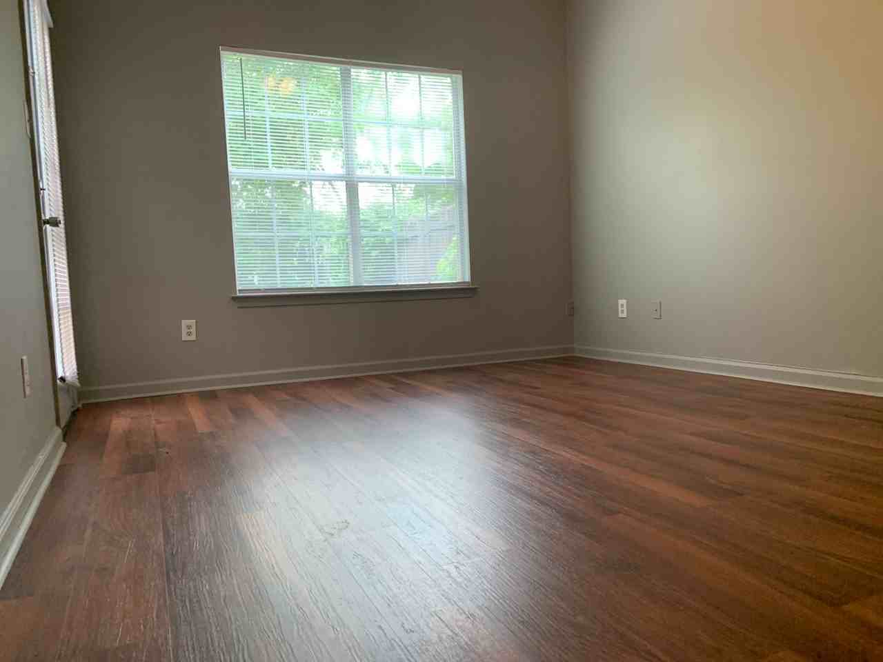 6757 Whitten Pine Dr - Photo 7 of 9