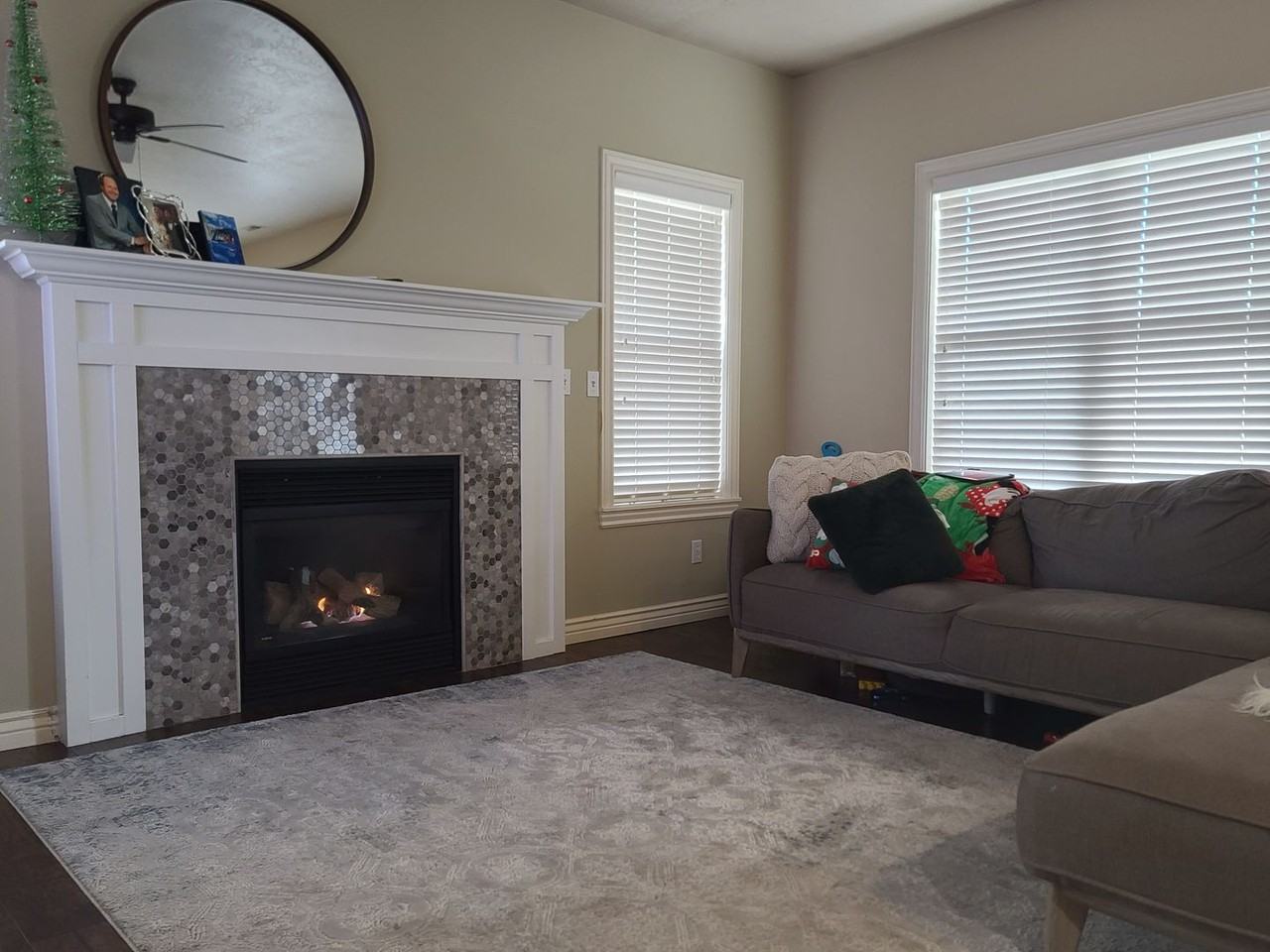 965 E 6795 S - Photo 2 of 18