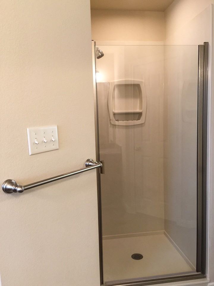 640 Park Ln - Photo 7 of 13