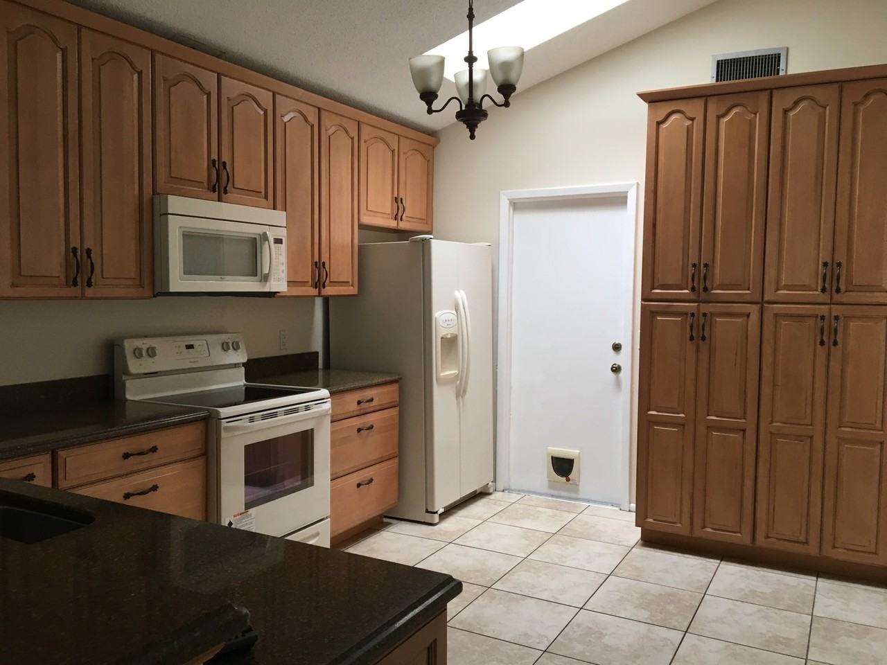 273 Torpoint Gate - Photo 5 of 6