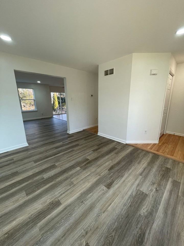 106 Country Run Dr - Photo 4 of 25