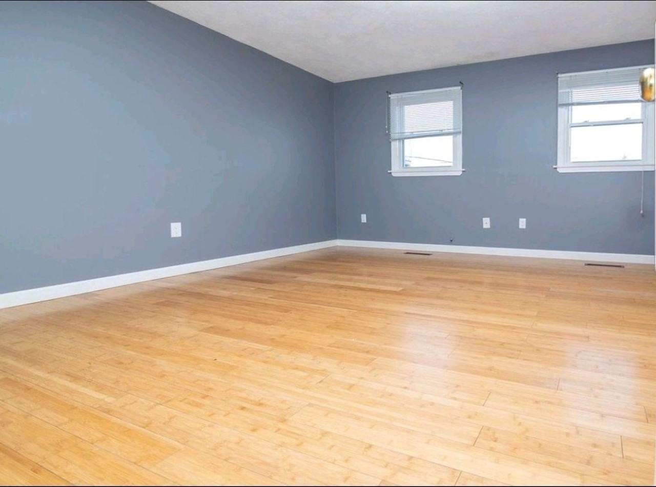 570 Revere St #6 - Photo 5 of 16