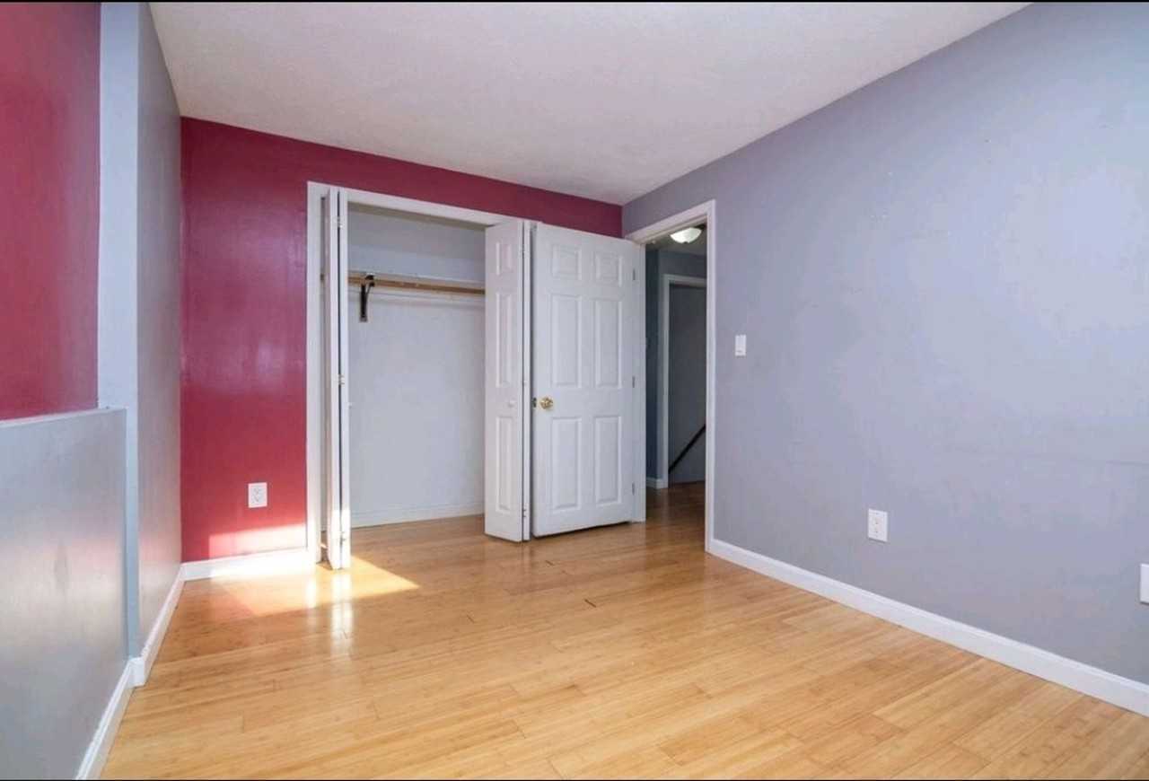 570 Revere St #6 - Photo 4 of 16