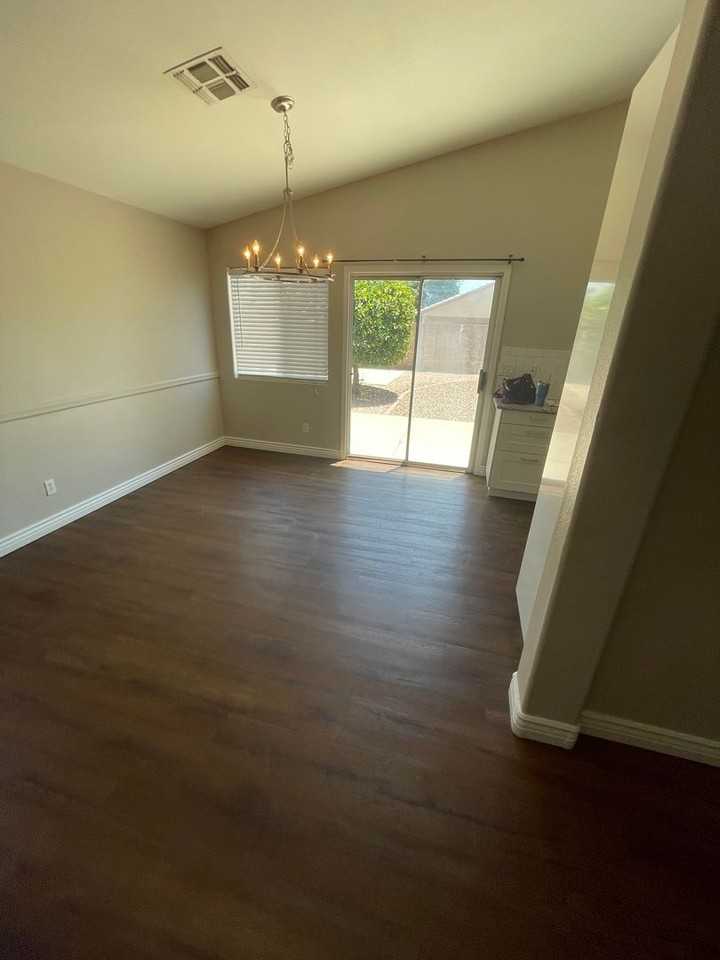 13589 W Ocotillo Ln - Photo 5 of 21