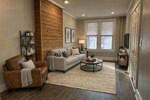 featured image of 615 W Orange St