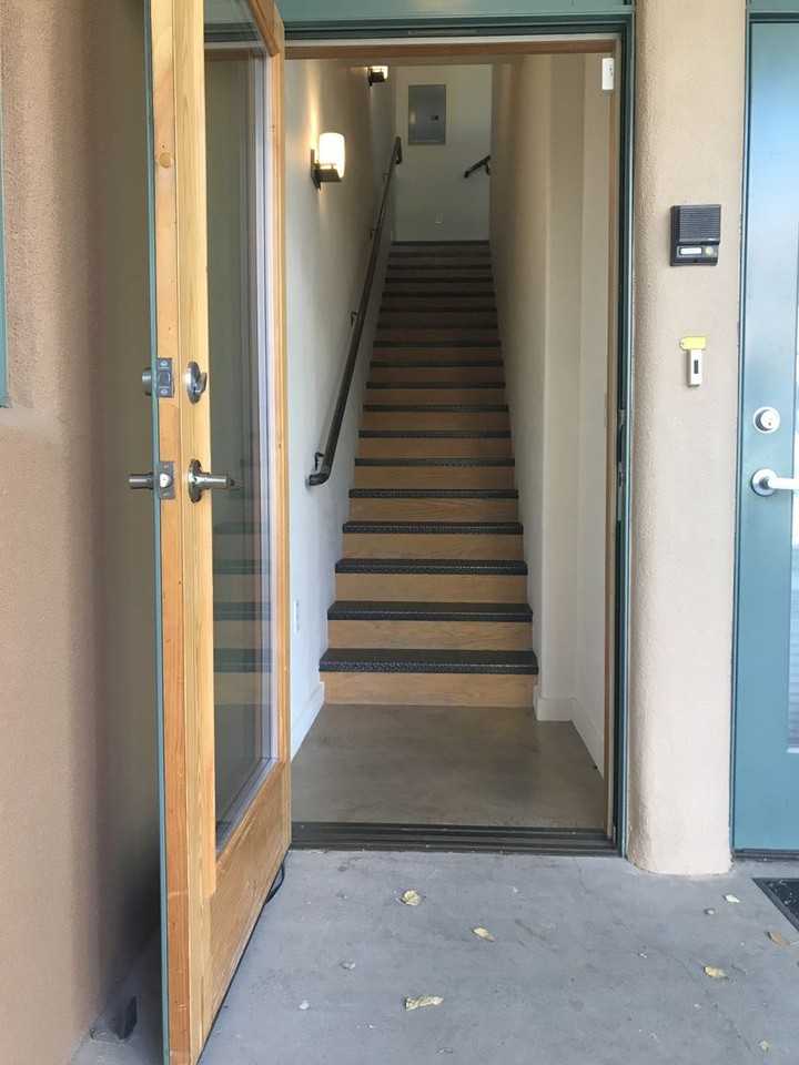 1012 Marquez Pl #304B - Photo 4 of 17