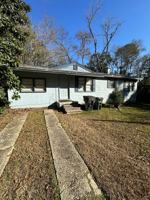 featured image of 1638 Sharkey St